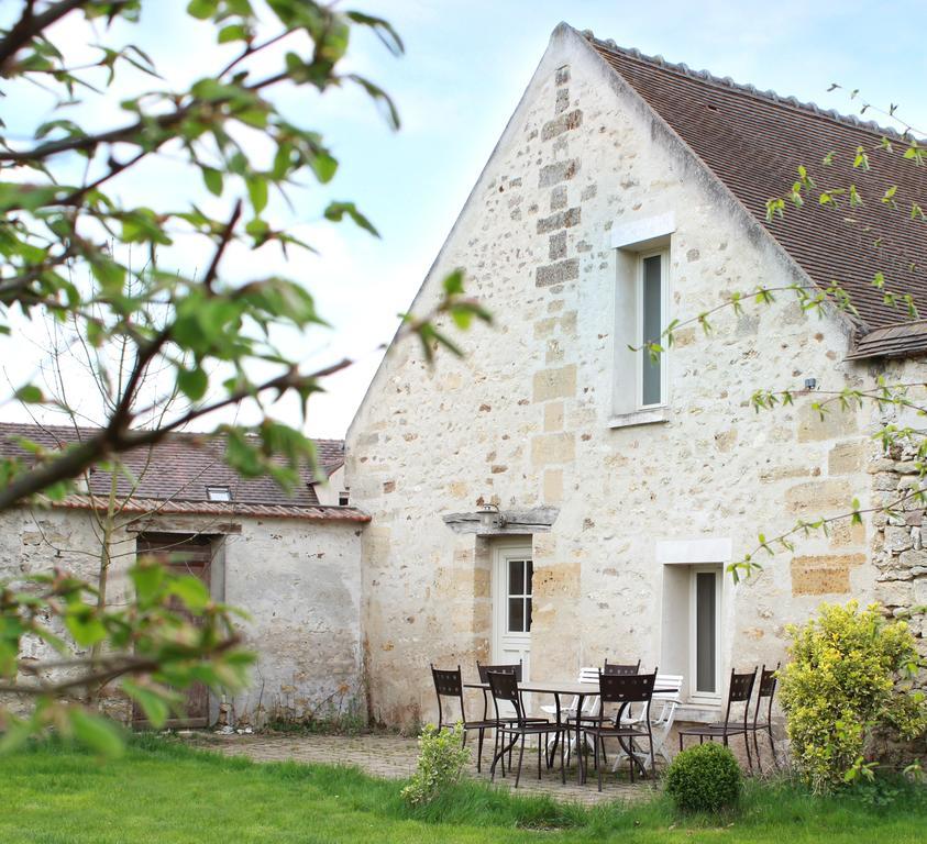 Gites De La Grande Ferme Avernes Εξωτερικό φωτογραφία